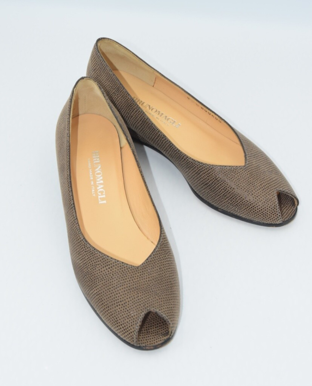 BRUNO MAGLI Parma Peep Toe Wedge 1" Heel Brown Suede Upper/Leather Sole 5B